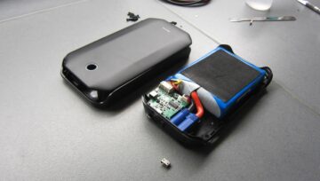 Επισκευή βύματος USB σε φορητό εκκινητή μπαταρίας αυτοκινήτου