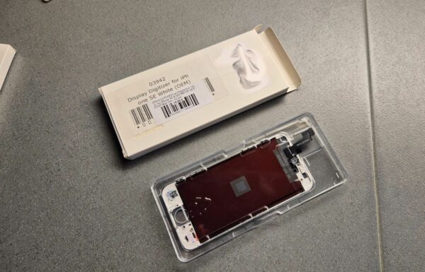 Οθόνη και μηχανισμός αφής για iPhone SE - λευκή - Image 2