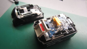 Αλλαγή πλακέτας σε μπαταρία Makita BL1860B